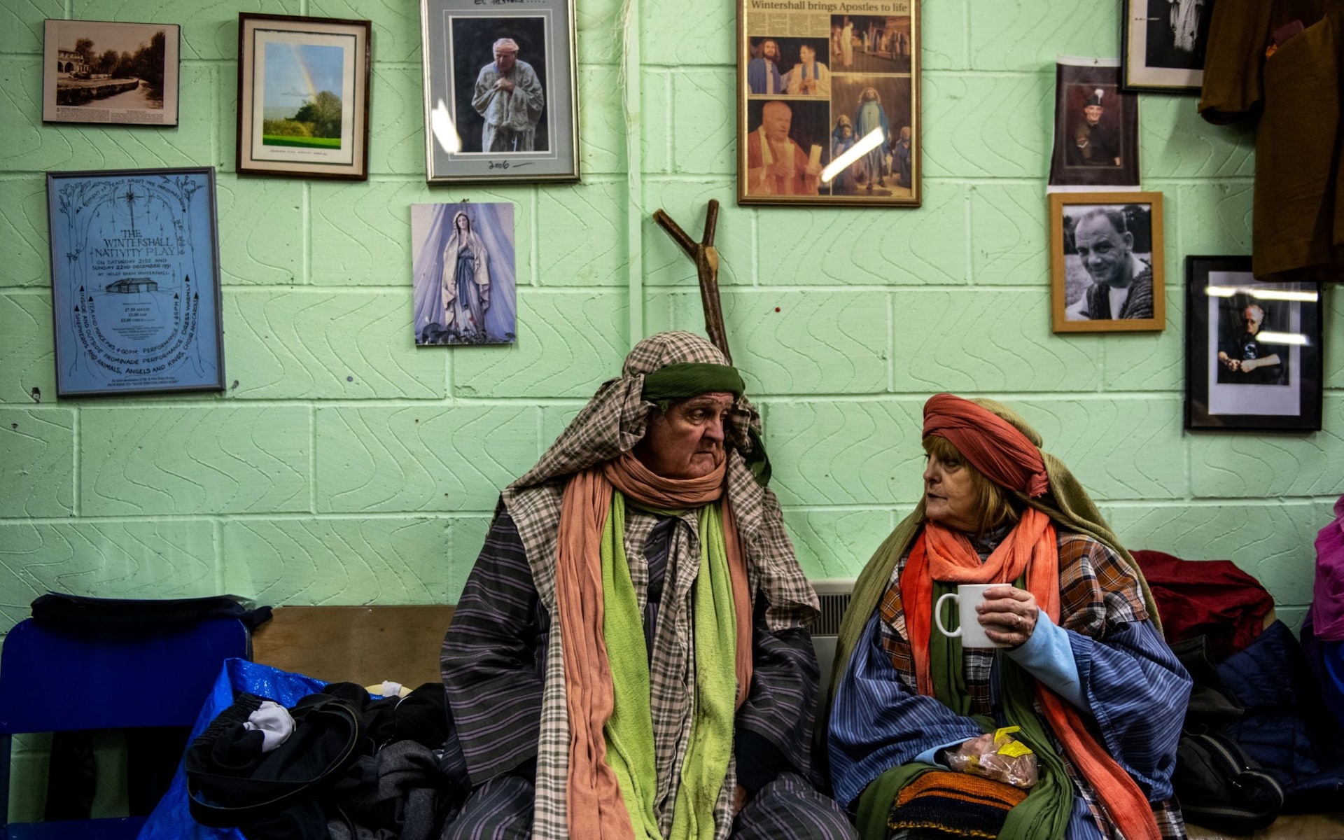 تصاویر روز: از راهپیمایی طرفداران استیضاح ترامپ در سراسر آمریکا تا ازدحام مردم پیش از کریسمس در بازار&zwnj;های آلمان