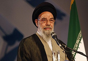 تکریم و تبعیت از علما استقبال از پیامبر (ص)است