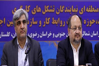 اختلاف بین درآمد هزینه و دستمزد کارگران وجود دارد