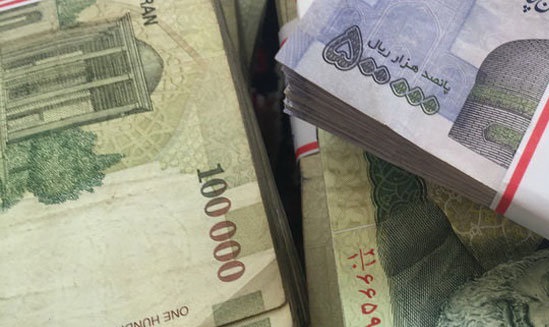 نرخ موثر تسهیلات حدود ۱۴ درصد است /سهم ۸۰ درصدی تسهیلات در سپرده&zwnj;های بانکی