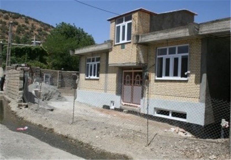 تعمیر ۲۰۰۰ واحد مسکونی روستایی در ملایر