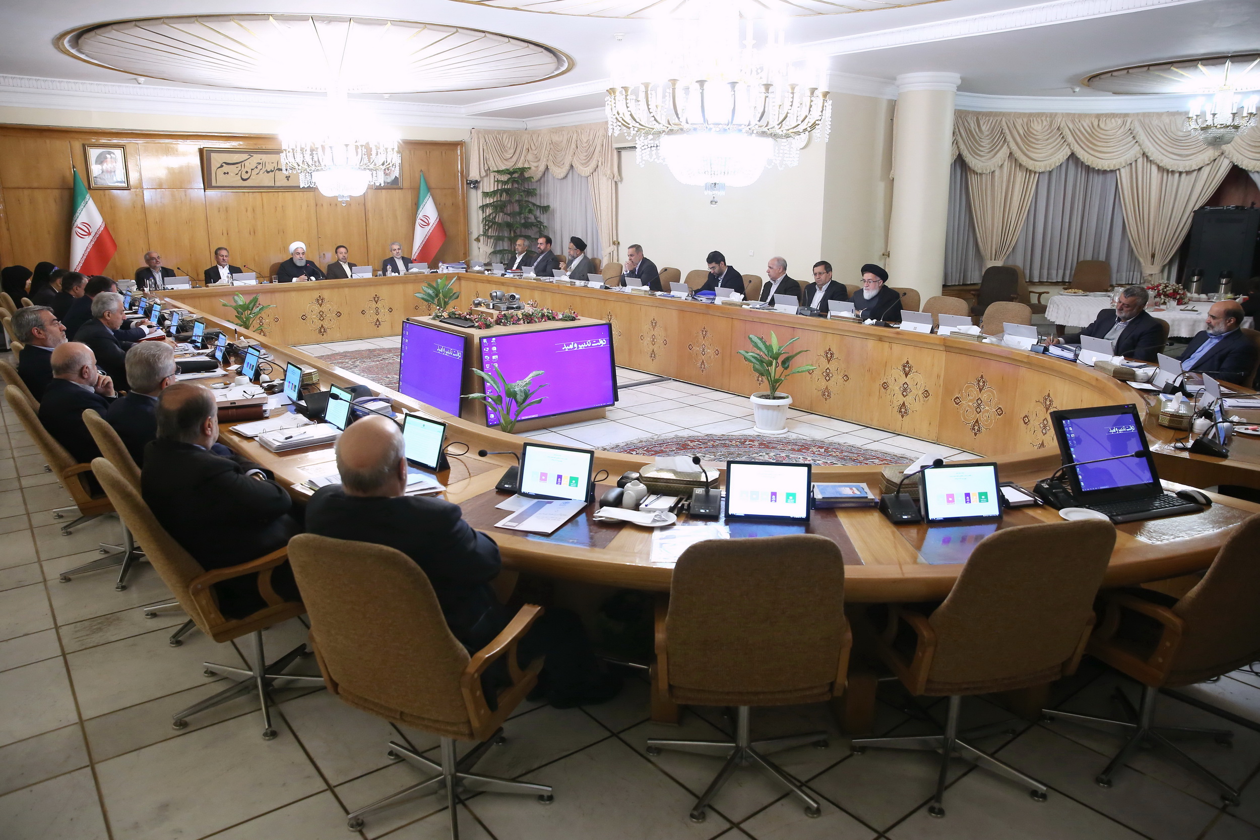تصویب نظام رتبه بندی معلمان/ &nbsp;اختصاص اعتبار برای آبگیری کامل سد گلورد مازندران