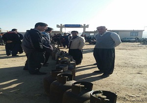 تداوم صف‌های طولانی گاز مایع در بوکان