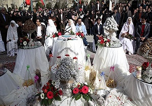 برگزاری مراسم جشن ازدواج ۳۱ زوج شهر سیل‌زده پلدختری