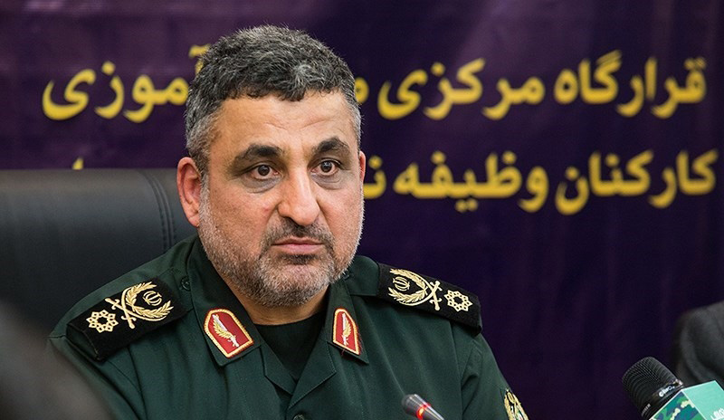 سربازان، آینده سازان ایران اسلامی هستند