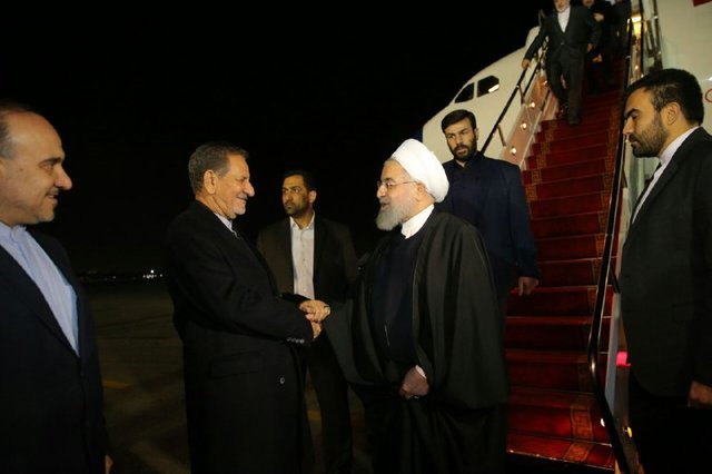 رئیس&zwnj;جمهور به تهران بازگشت