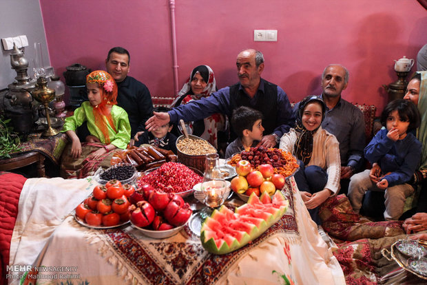 رستوران&zwnj;هایی که جایگزین کرسی شب یلدا می&zwnj;شوند