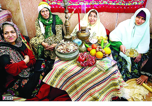 چهار مادربزرگ از قصه&zwnj;های شب یلدا در اقوام ایرانی می&zwnj;&zwnj;گویند