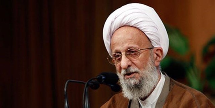 وظیفه ما در کنار افزایش علم و تقوا افزایش بصیرت سیاسی و اجتماعی است
