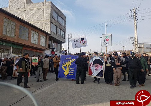 انزجار مردم مهاباد از آشوبگران و میثاق با ولایت با حضور حماسی در راهپیمایی + تصاویر
