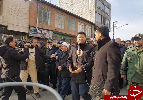 انزجار مردم مهاباد از آشوبگران و میثاق با ولایت با حضور حماسی در راهپیمایی + تصاویر
