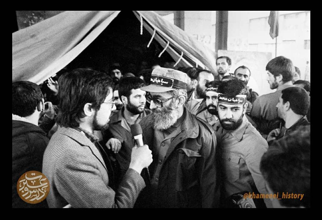 رهبر انقلاب