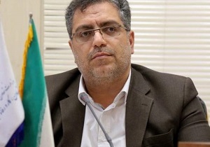 جذب کارگران ایرانی در بخش‌های تولیدی و خدماتی استان باید در اولویت باشد