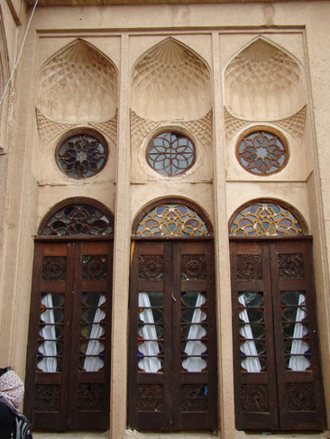 خانه ای تاریخی در دل شهر بادگیر&zwnj;ها + تصاویر