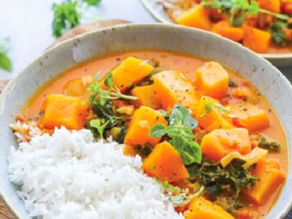 خورش کدو حلوایی و کاری///صادقی