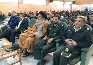 اقامه نماز جماعت مدارس به یک فرهنگ تبدیل شود