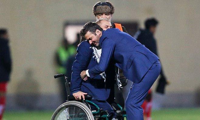 ادای احترام استراماچونی به جانباز دفاع مقدس