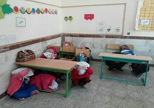 مانور سراسری مقابله با زلزله در کردستان برگزار شد