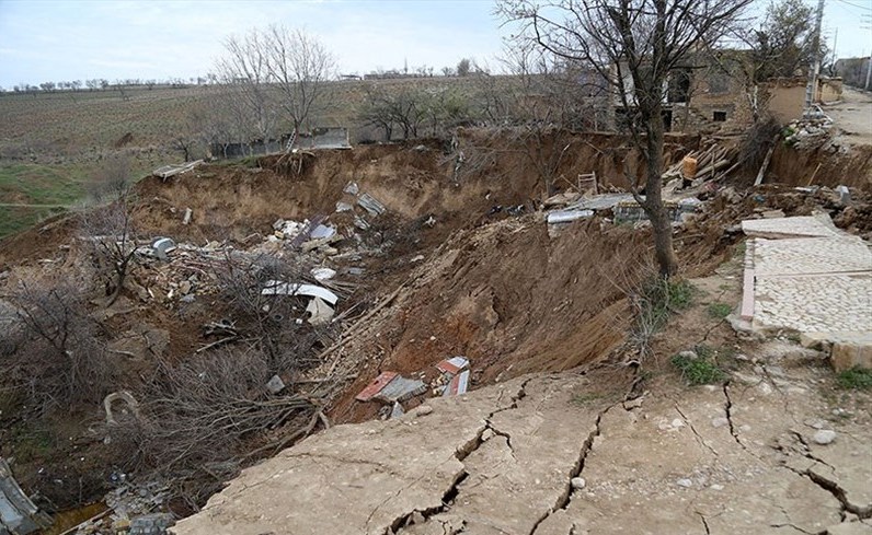 بهار سرد روستای گلی