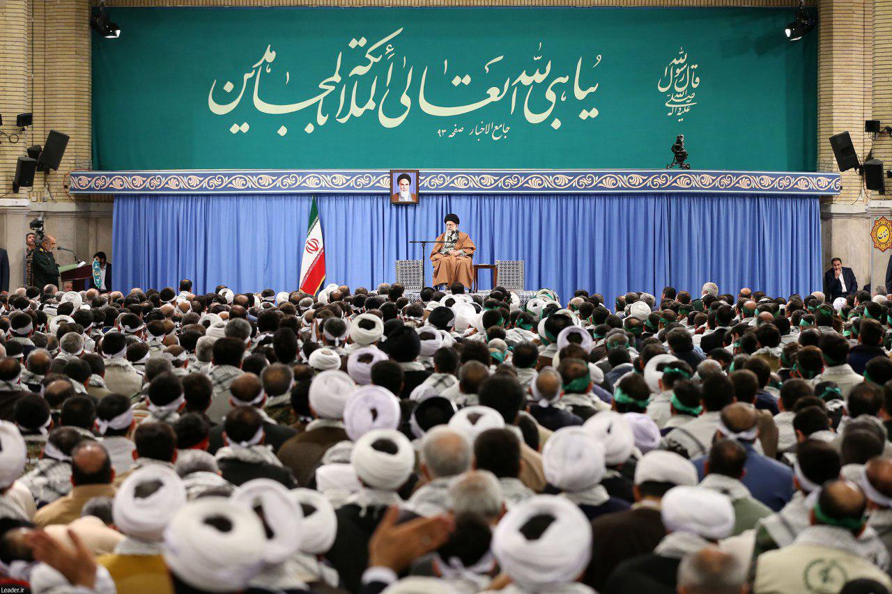 حدیثی که در دیدار رهبر انقلاب با بسیجیان در حسینیه امام خمینی (ره) کار شد