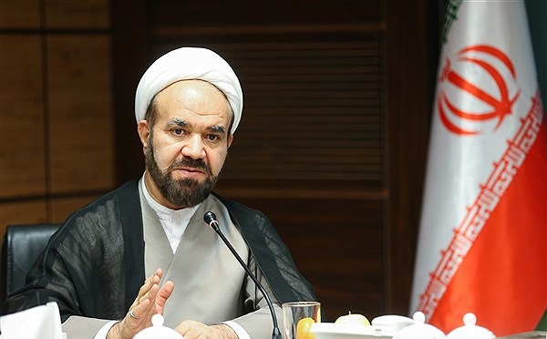 معاون فرهنگی و دانشجویی