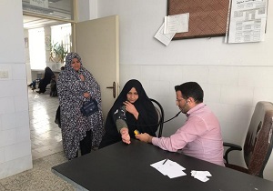 خدمات رسانی تیم سلامت بسیج جامعه پزشکی مهریز در مناطق محروم