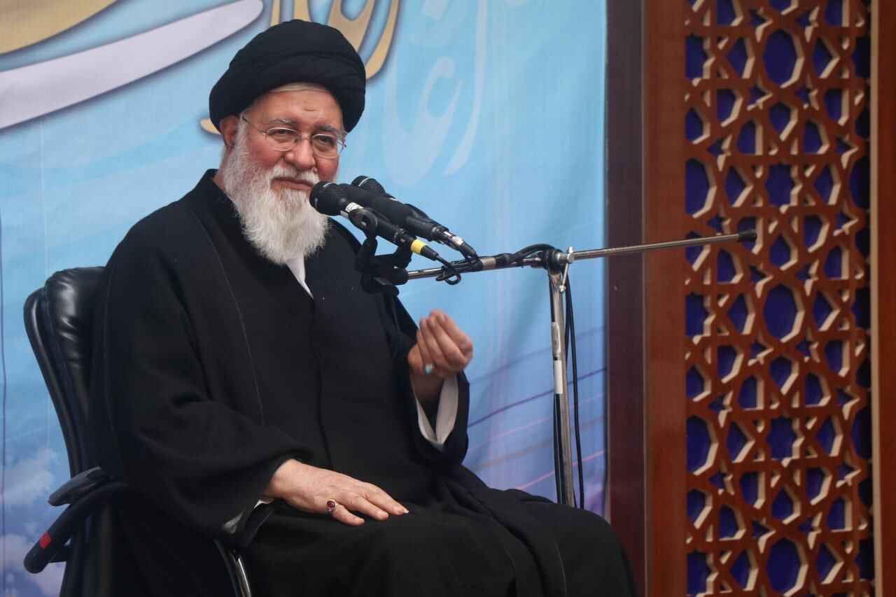 ولایتمداری یعنی حرف و عقیده ما نیز همان نظر مقام معظم رهبری شود/مبدا اصلی بسیج ولایی بودن آن است