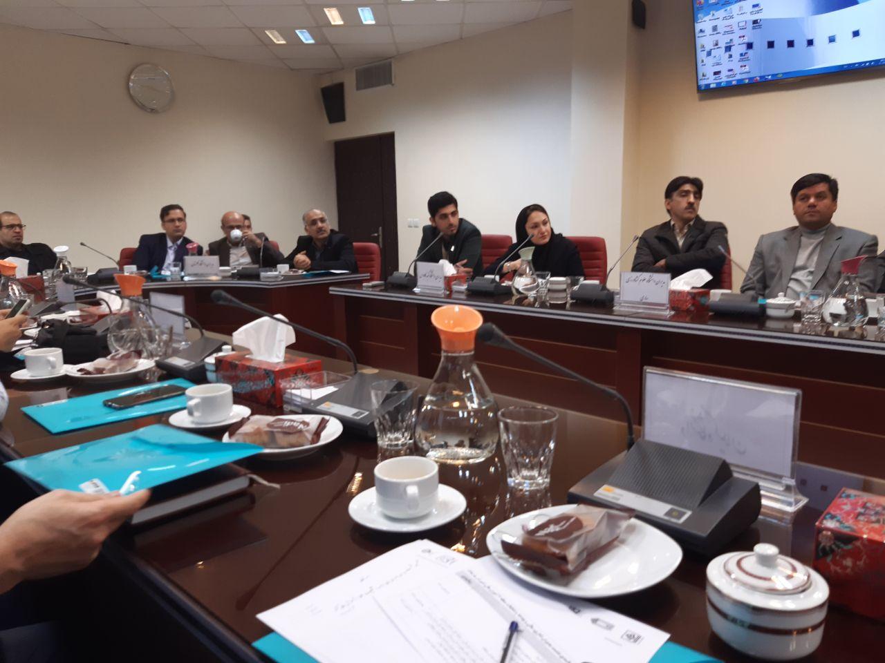 تربیت نیروی انسانی ماهر، تولید دانش جدید وظیفه دانشگاه هاست