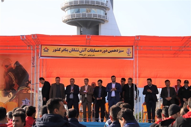 رشادت و از خود گذشتگی مهتمرین ویژگی آتش نشانان