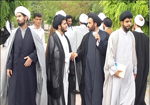 عضویت ۴ هزار طلبه  و روحانی در بسیج کاشان