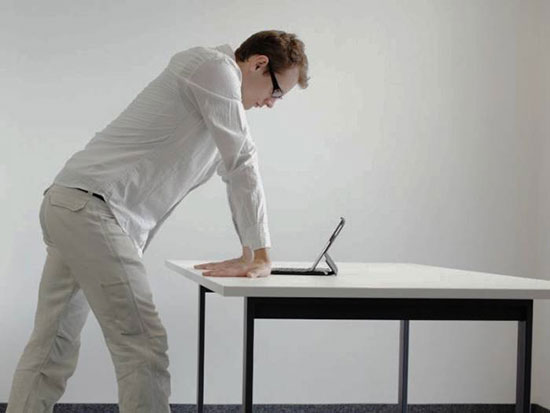 ترفند‌های موثر برای مقابله با تأثیرات ساعت‌ها پشت‌میز‌نشینی