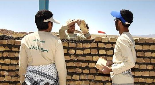 برگزاری بازارچه اقتصاد مقاومتی/بازسازی مناطق سیل زده توسط سپاه البرز