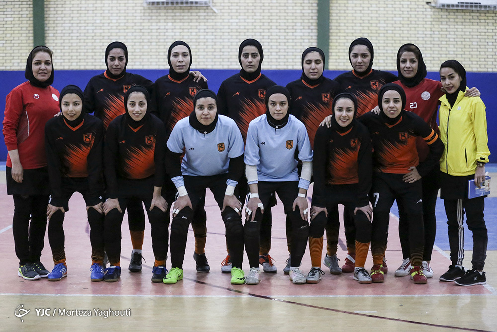 بازیکنان تیم فوتسال بانوان مس رفسنجان پولدار می‌شوند