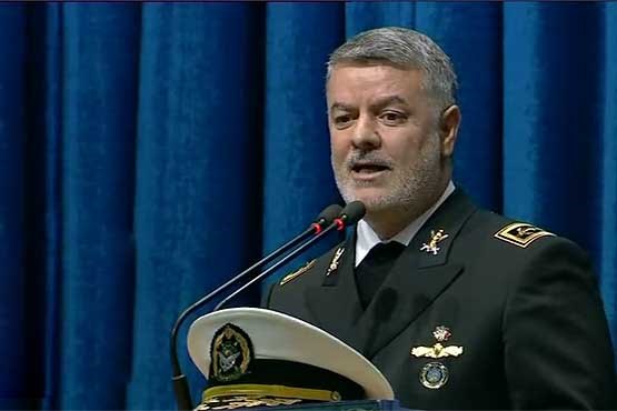 امیر دریادار خانزادی سخنران مراسم پیش از خطبه نماز جمعه تهران