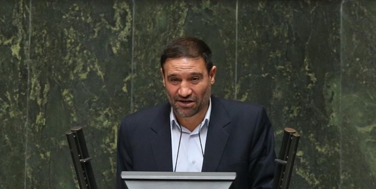 دولت با جدیت بازار و قیمت&zwnj;ها را کنترل کند