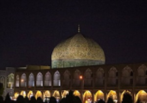 واکنش میراث فرهنگی به انتقادات پیرامون تغییر رنگ گنبد مسجد شیخ لطف‌الله