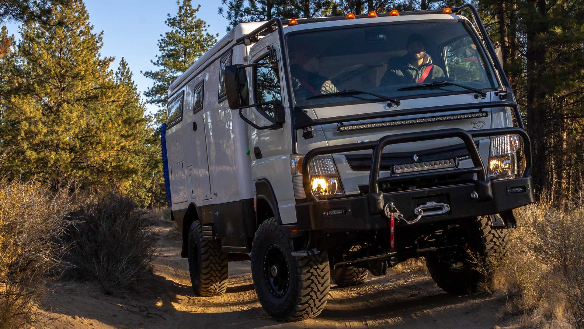 رونمایی از کامیون&zwnj;های جدید EarthCruiser
