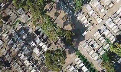 اتباع کدام اقلیت دینی در قبرستان ممنوعه تهران خاک شدند؟ + فیلم