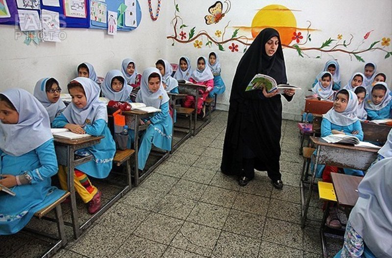۶۷ درصد دانش آموزان استان قم در مدارس دو شیفته تحصیل می&zwnj;کنند