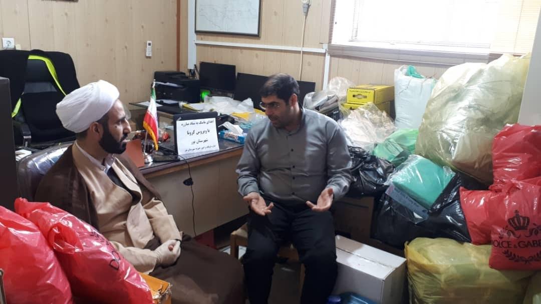 اهدای هزار عدد ماسک و اقلام بهداشتی اوقاف نور به ستاد مبارزه با ویروس کرونا