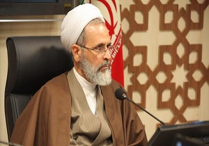 مرحوم آیت الله کریمی یار وفادار امام و رهبری بود