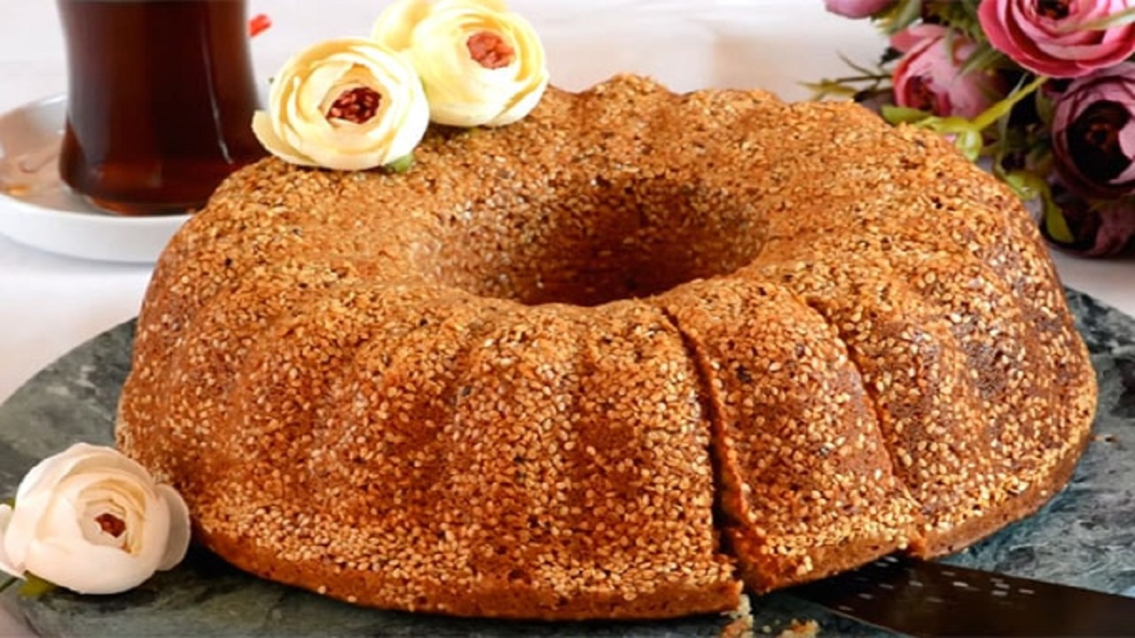 طرز تهیه کیک گلاب و ماست