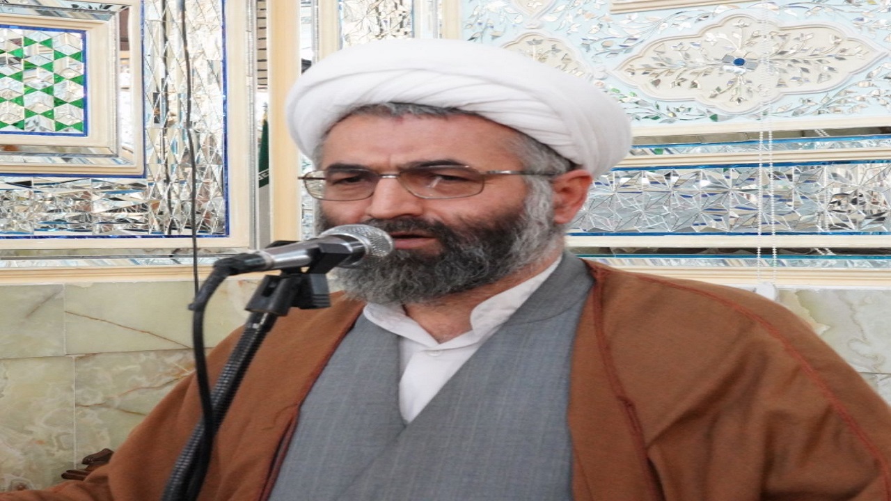 روز پاسدار بهانه ای برای مرور رشادت ،ایثار و عزت سپاه
