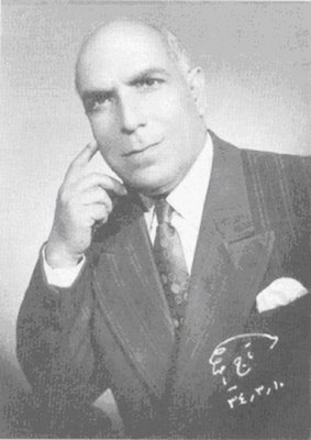درباره علیرضا افتخاری