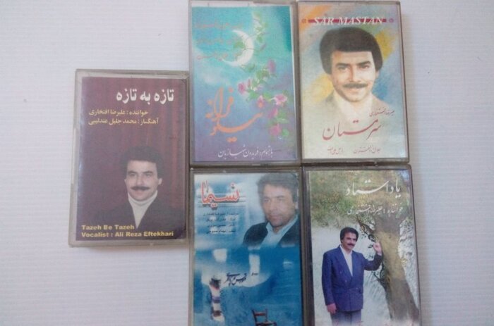 درباره علیرضا افتخاری