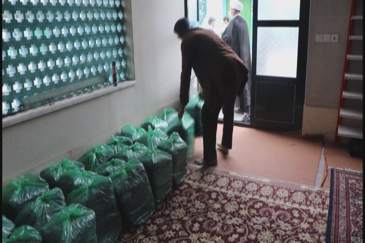 اهدای گان بهداشتی به بیمارستان خاتم الانبیاء بهشهر