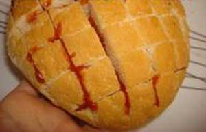 طرز تهیه پیتزای مرغ در نان همبرگر