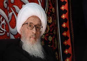 توصیه آیت الله وحید خراسانی به مردم برای رفع کرونا