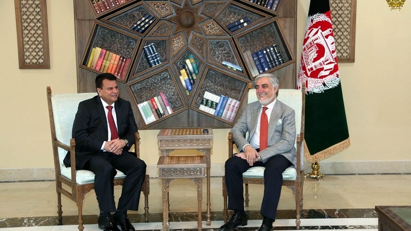 دیدار رئیس مجلس افغانستان با عبدالله