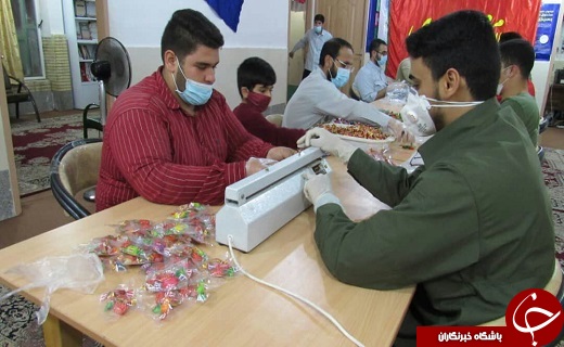 توزیع بسته های بهداشتی و فرهنگی در برخی مناطق اهواز